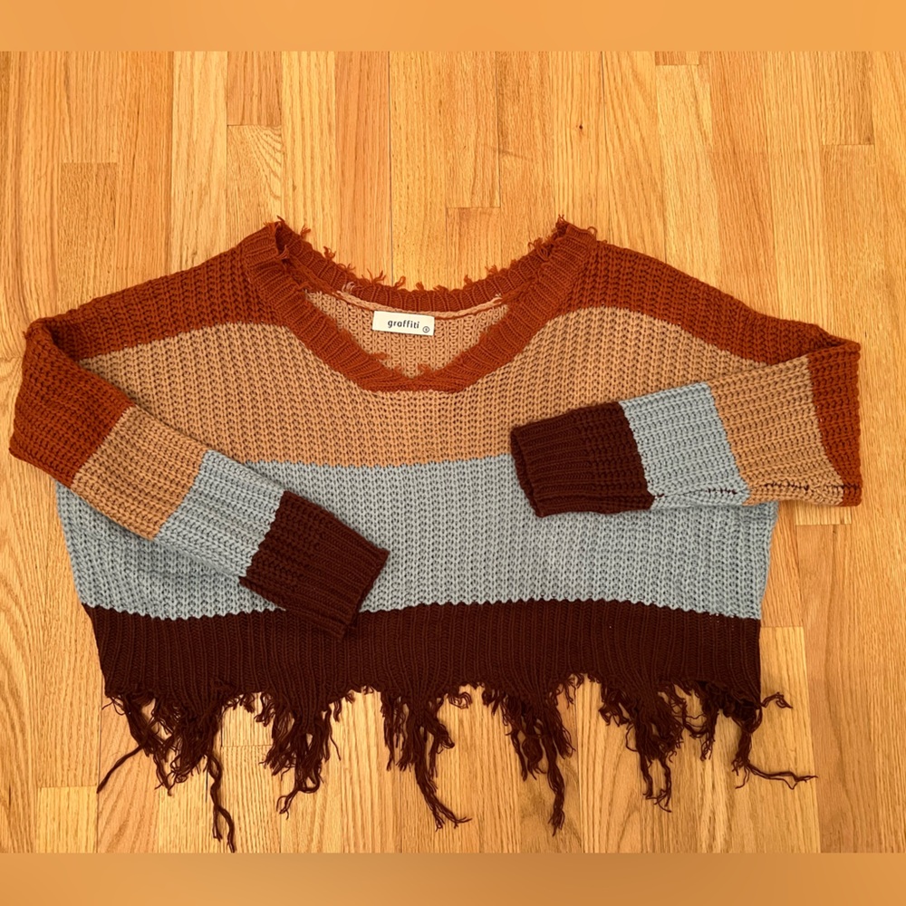 Graffiti brand cropped striped sweater. Size small like new.
